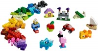 Купить конструктор Lego Creative Suitcase 10713: цена от 549 грн.