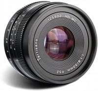 Купити об'єктив 7Artisans 50mm f/1.8  за ціною від 3233 грн.