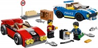 Купити конструктор Lego Police Highway Arrest 60242  за ціною від 1499 грн.