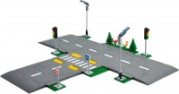 Купить конструктор Lego Road Plates 60304: цена от 571 грн.