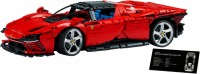Купить конструктор Lego Ferrari Daytona SP3 42143  по цене от 13699 грн.