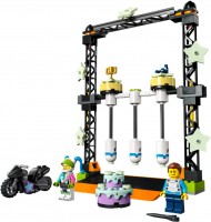 Купить конструктор Lego The Knockdown Stunt Challenge 60341: цена от 552 грн.