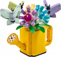 Купить конструктор Lego Flowers in Watering Can 31149: цена от 959 грн.