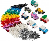 Купить конструктор Lego Creative Vehicles 11036: цена от 1798 грн.