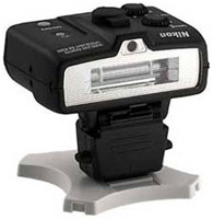 Купить вспышка Nikon Speedlight SB-R200  по цене от 10226 грн.